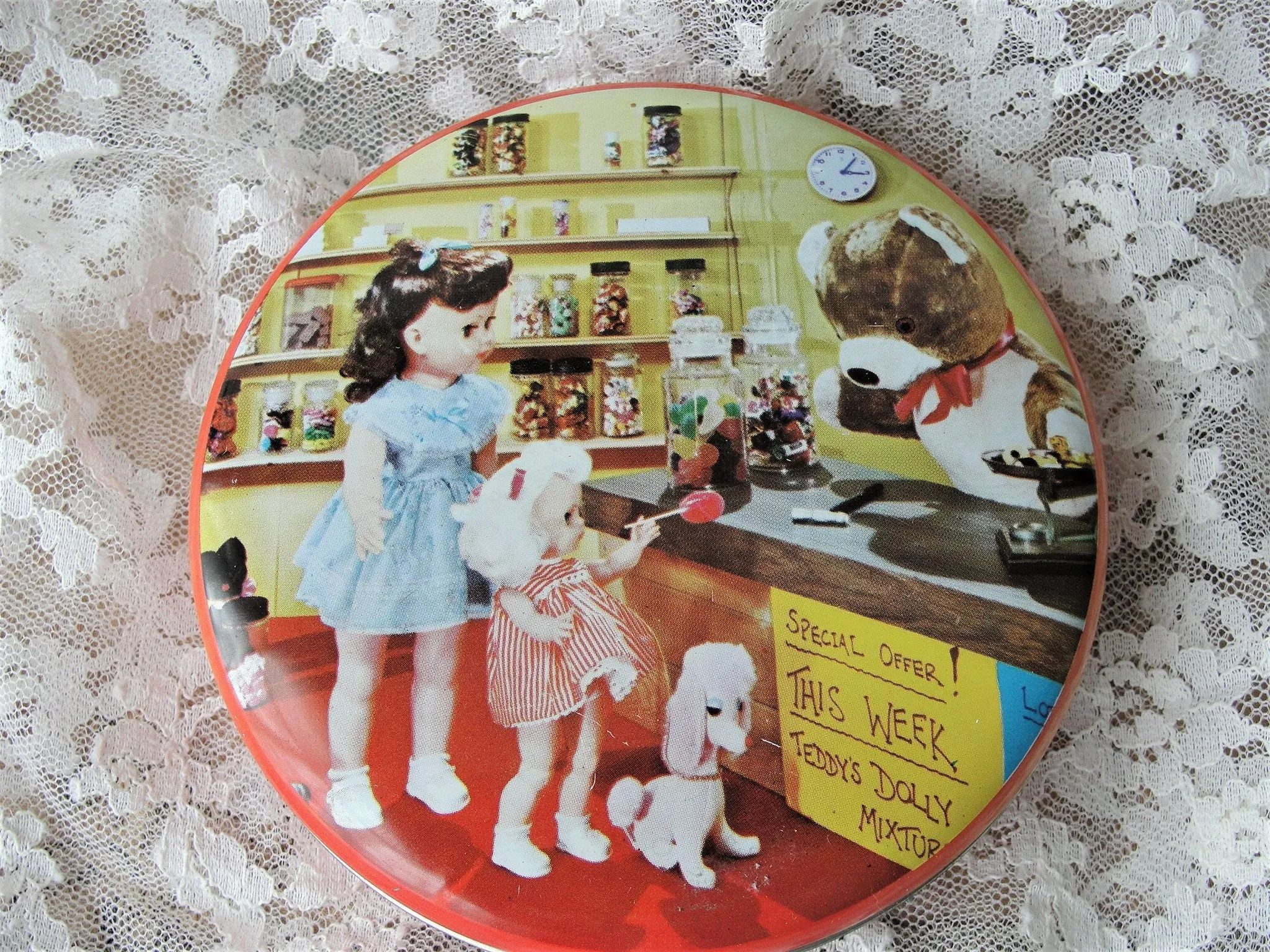 RARE Vintage Doll Candy Store Tin Box,Teddy Bear,Poodle Dog,Arthur Holland Toffees,Candy Tins,Doll Collectible,Candy Box,Collectible Tins